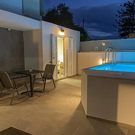 Comfy With Small Private Pool, Fiber Internet And Private Parking * 하니아